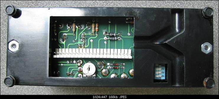 Klicke auf die Grafik für eine größere Ansicht

Name:	Model 3600 Controller #1-02a.jpg
Hits:	5813
Größe:	166,4 KB
ID:	16091