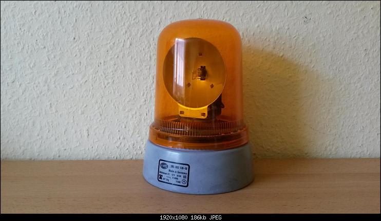 Klicke auf die Grafik für eine größere Ansicht

Name:	Hella KL(J) 70 orange 12 Volt (Groß).jpg
Hits:	9238
Größe:	185,7 KB
ID:	21472