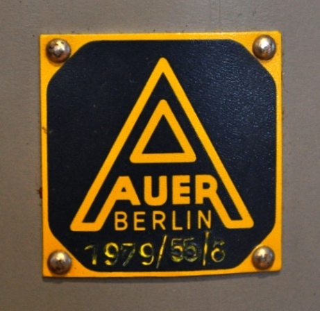 Name:  AUER (4) - Kopie.jpg
Hits: 672
Größe:  158,7 KB