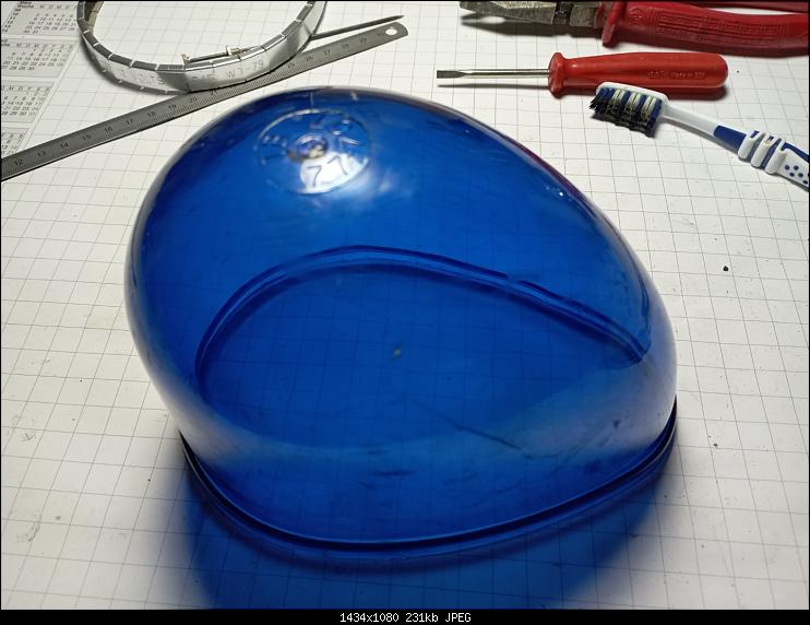 Klicke auf die Grafik für eine größere Ansicht

Name:	TB 7-07 blue (5).jpg
Hits:	1619
Größe:	230,7 KB
ID:	28348