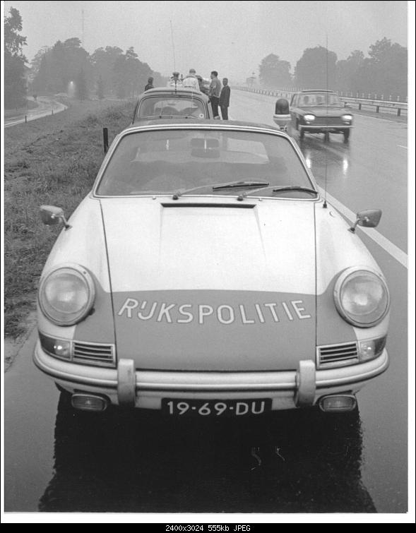 Klicke auf die Grafik für eine größere Ansicht

Name:	1 Porsche Rijkspolitie 1968.jpg
Hits:	2434
Größe:	554,8 KB
ID:	5699