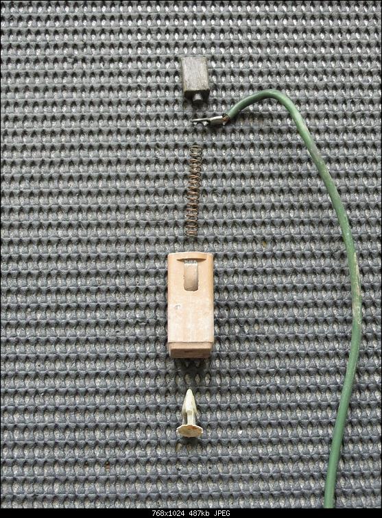 Klicke auf die Grafik für eine größere Ansicht
Name: IMG_4271a.jpg
Hits: 9535
Größe: 487,4 KB
ID: 27692