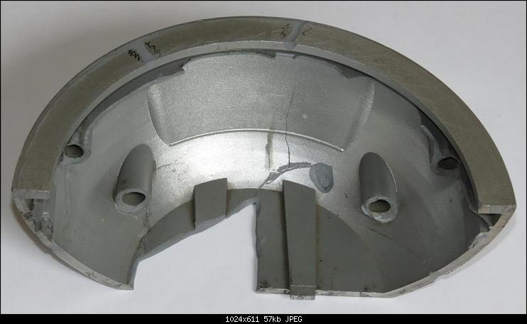 Klicke auf die Grafik für eine größere Ansicht
Name: Spectrasystem Endcap2 -06a.jpg
Hits: 4518
Größe: 57,3 KB
ID: 17009