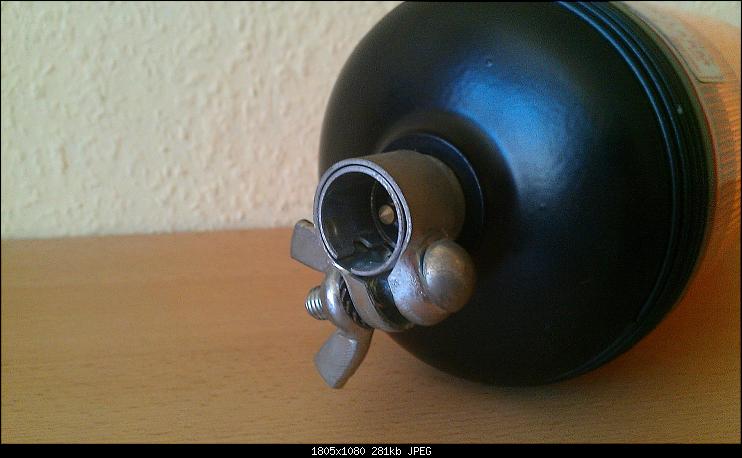 Klicke auf die Grafik für eine größere Ansicht
Name:	Sirena  Rotallarm Aufsteckfuß (Groß).jpg
Hits:	2126
Größe:	281,1 KB
ID:	21498