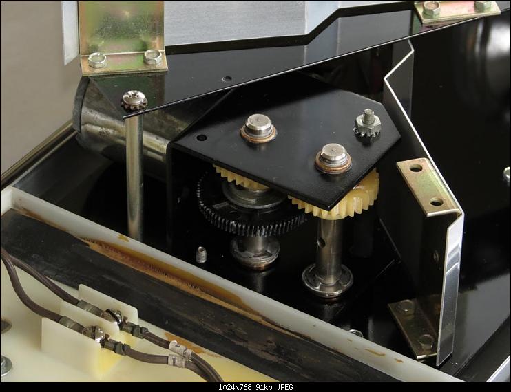 Klicke auf die Grafik für eine größere Ansicht
Name: TwinSonic 12(X)Q A3 -36a.jpg
Hits: 2483
Größe: 91,2 KB
ID: 14713